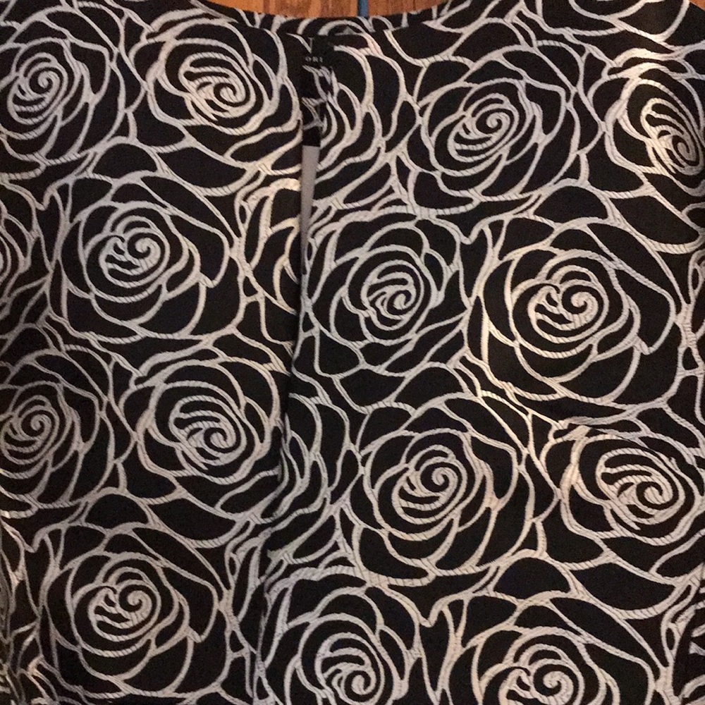 Natori Rose Jacquard Jacket Cropped 3/4 Sleeve M and L NWT - Picture 2 of 9